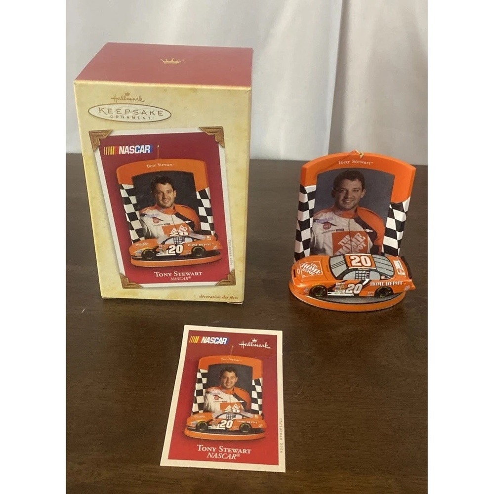 Hallmark Keepsake Ornament 2004 Tony Stewart *‎ NASCAR